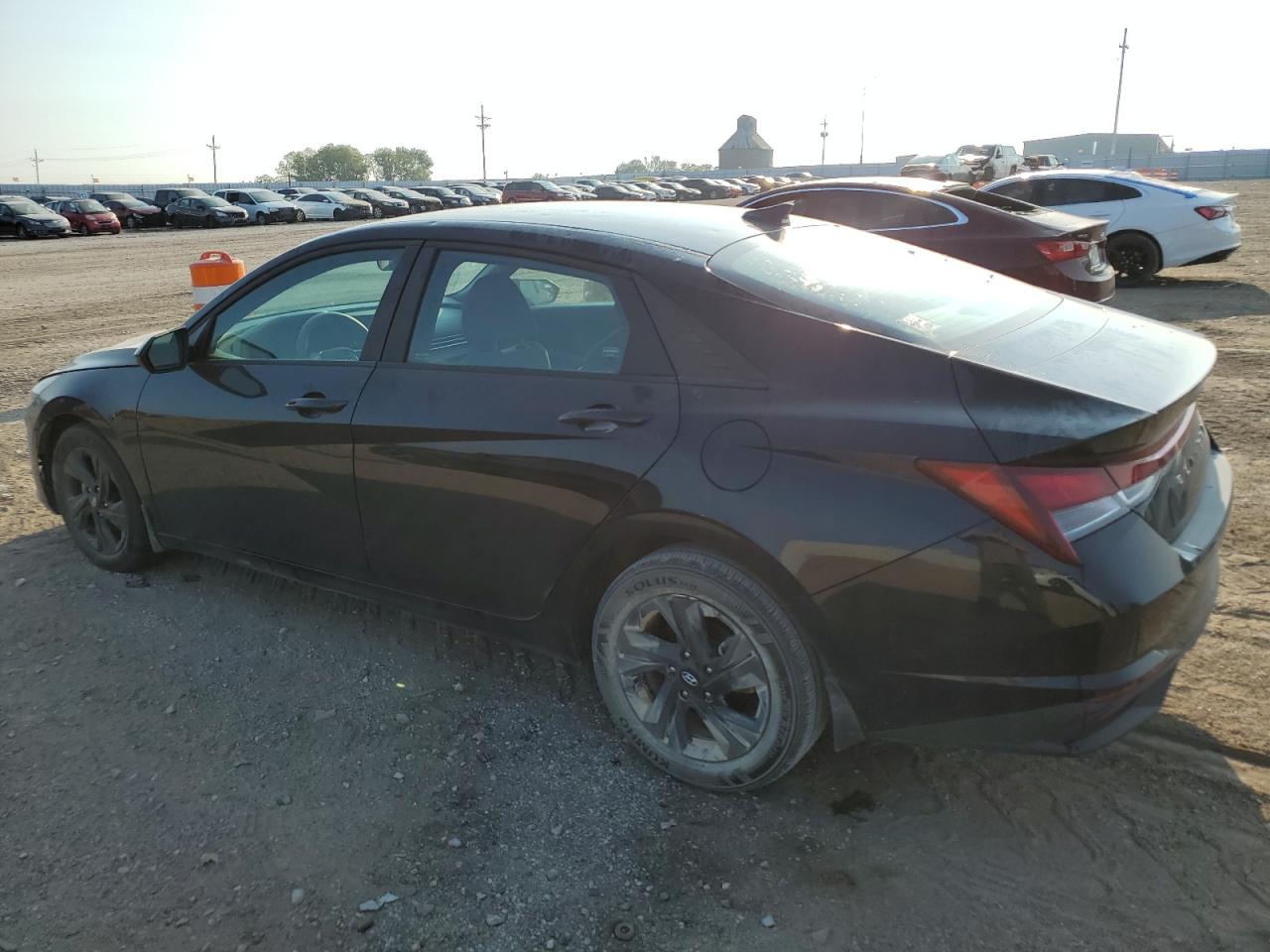 2022 HYUNDAI ELANTRA SEL VIN:KMHLM4AG9NU357466