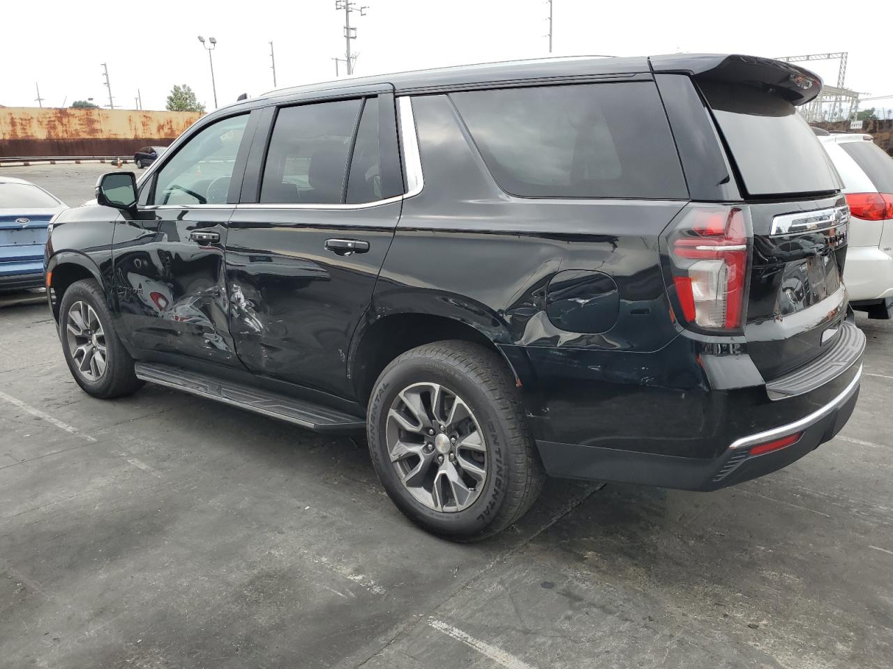 2022 CHEVROLET TAHOE C1500 LT VIN:1GNSCNKD6NR354144