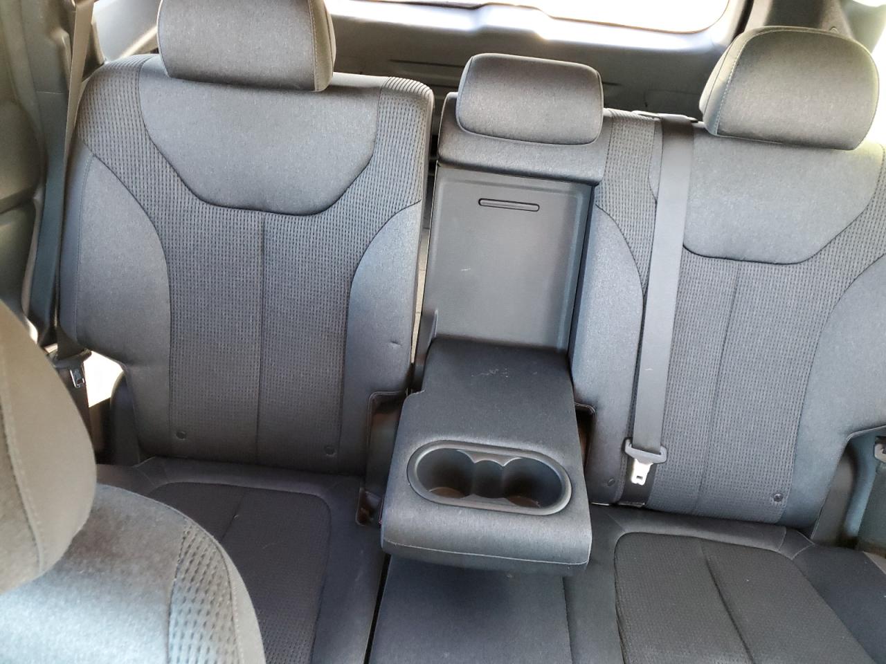 2022 HYUNDAI SANTA FE SEL VIN:5NMS2DAJ4NH425830