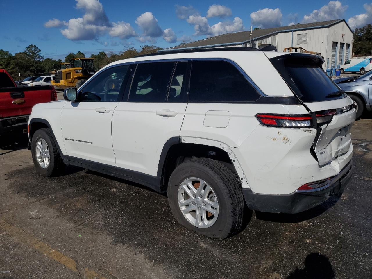 2024 JEEP GRAND CHEROKEE LAREDO VIN:1C4RJHAG5R8592735