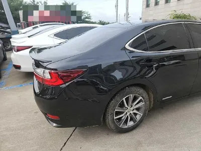 2017 Lexus ES 300 VIN: