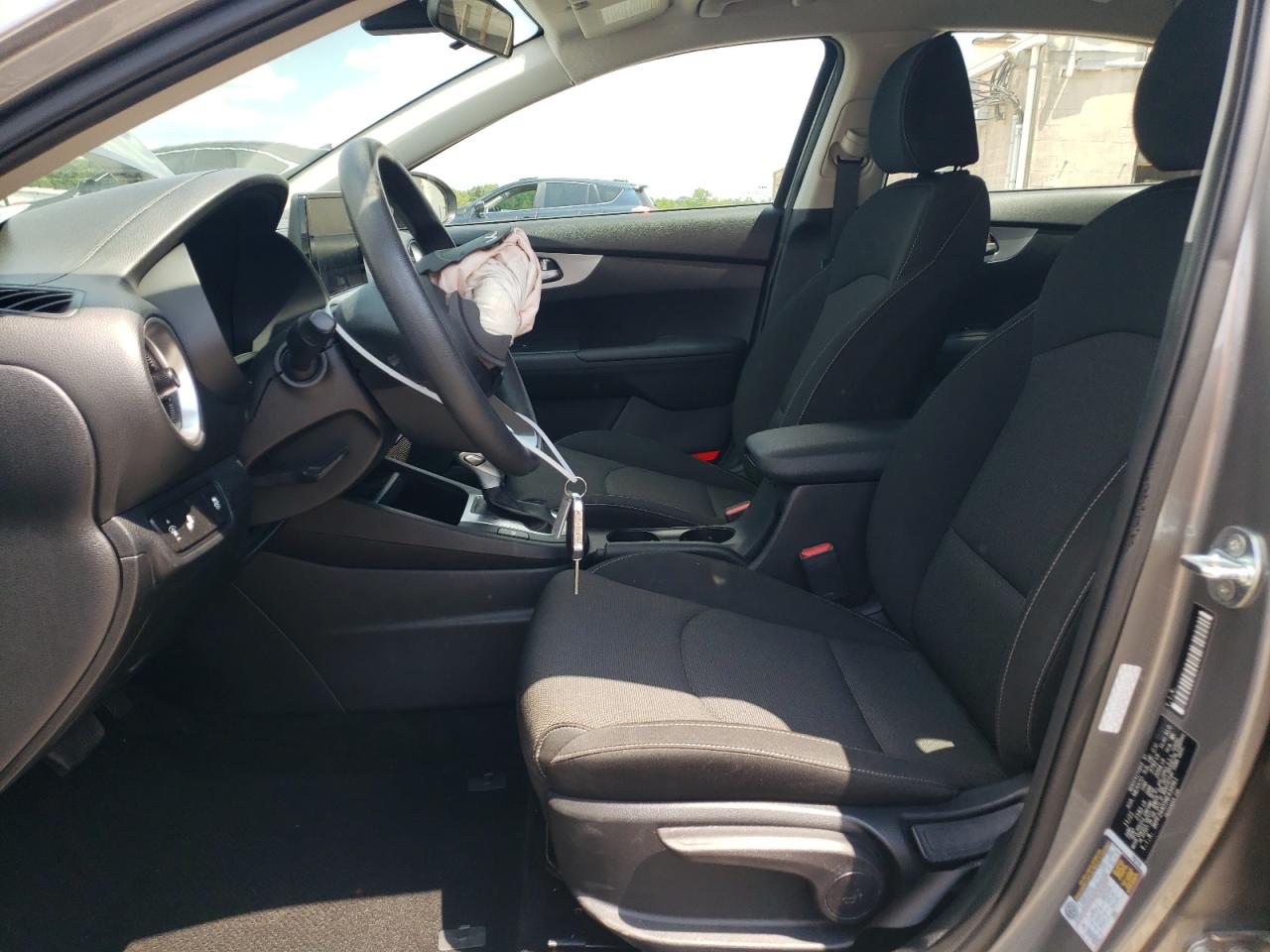 2022 KIA FORTE FE VIN:3KPF24AD5NE434961