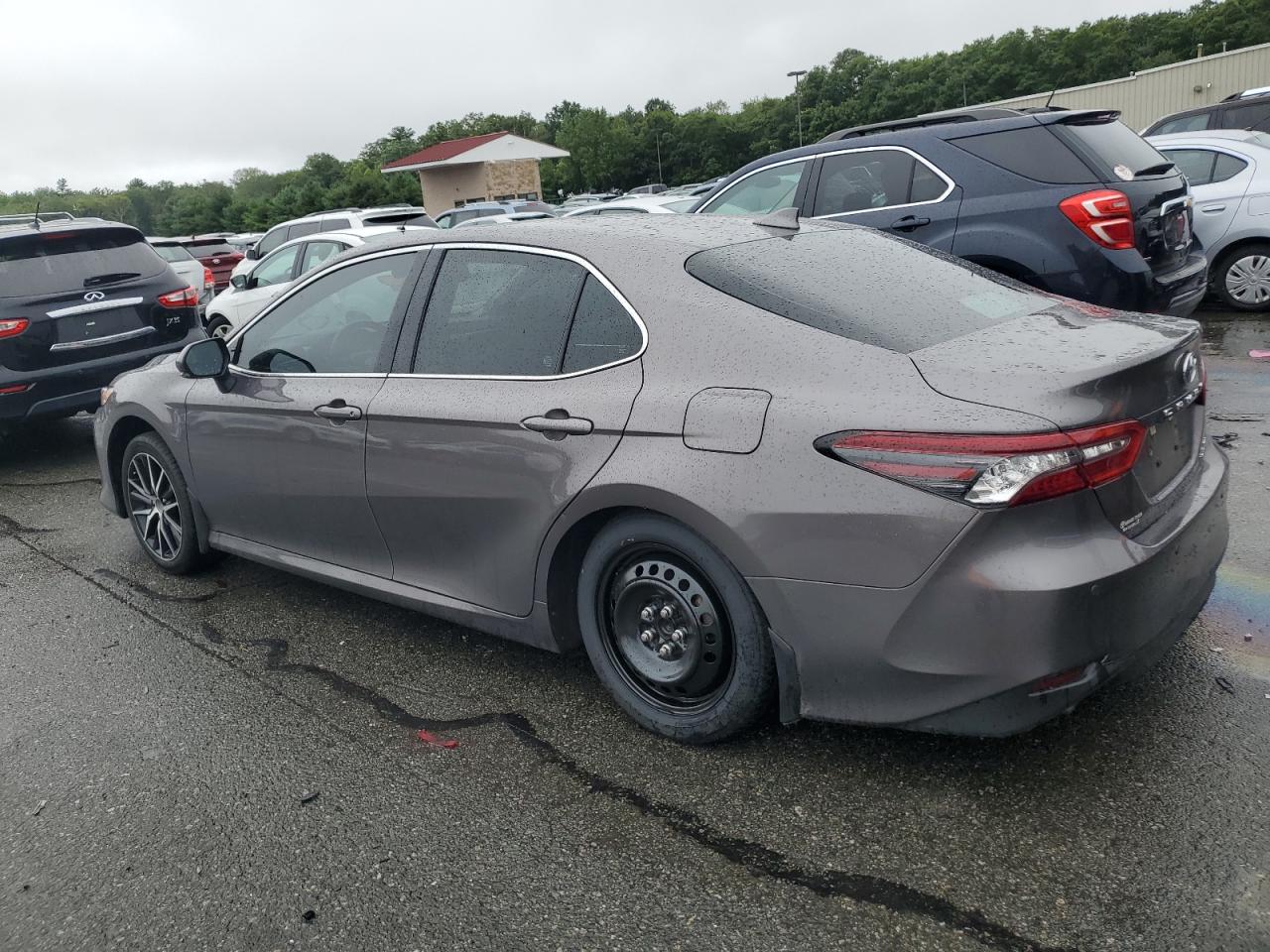 2022 TOYOTA CAMRY XLE VIN:4T1F31AK3NU591525