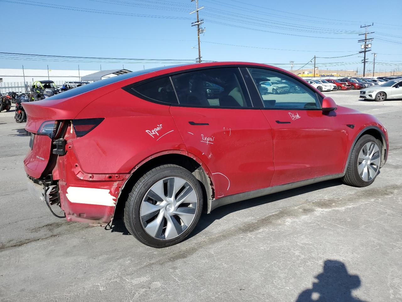 2022 TESLA MODEL Y  VIN:7SAYGDEE3NF318359