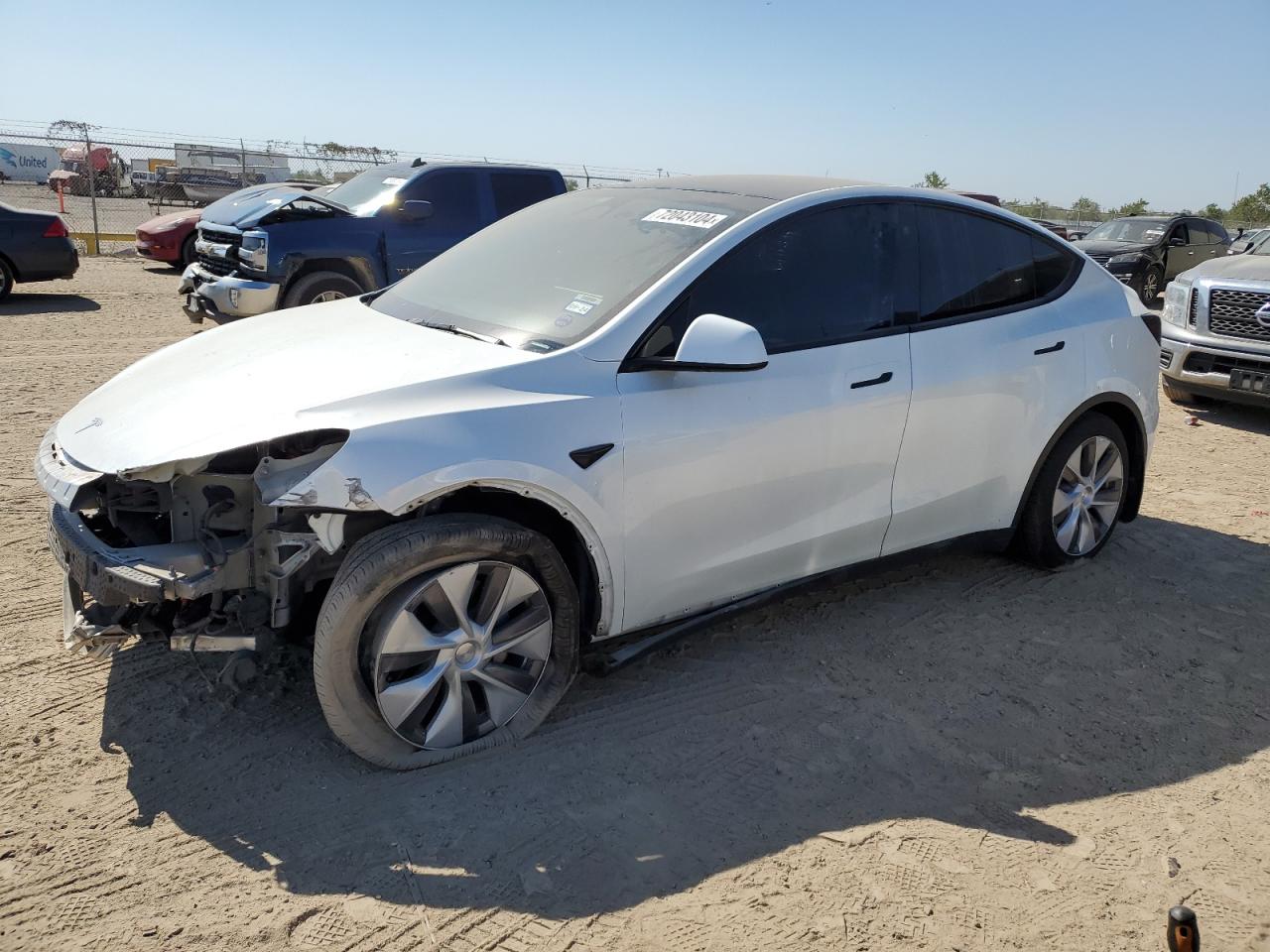 2022 TESLA MODEL Y  VIN:7SAYGDEE4NA012347