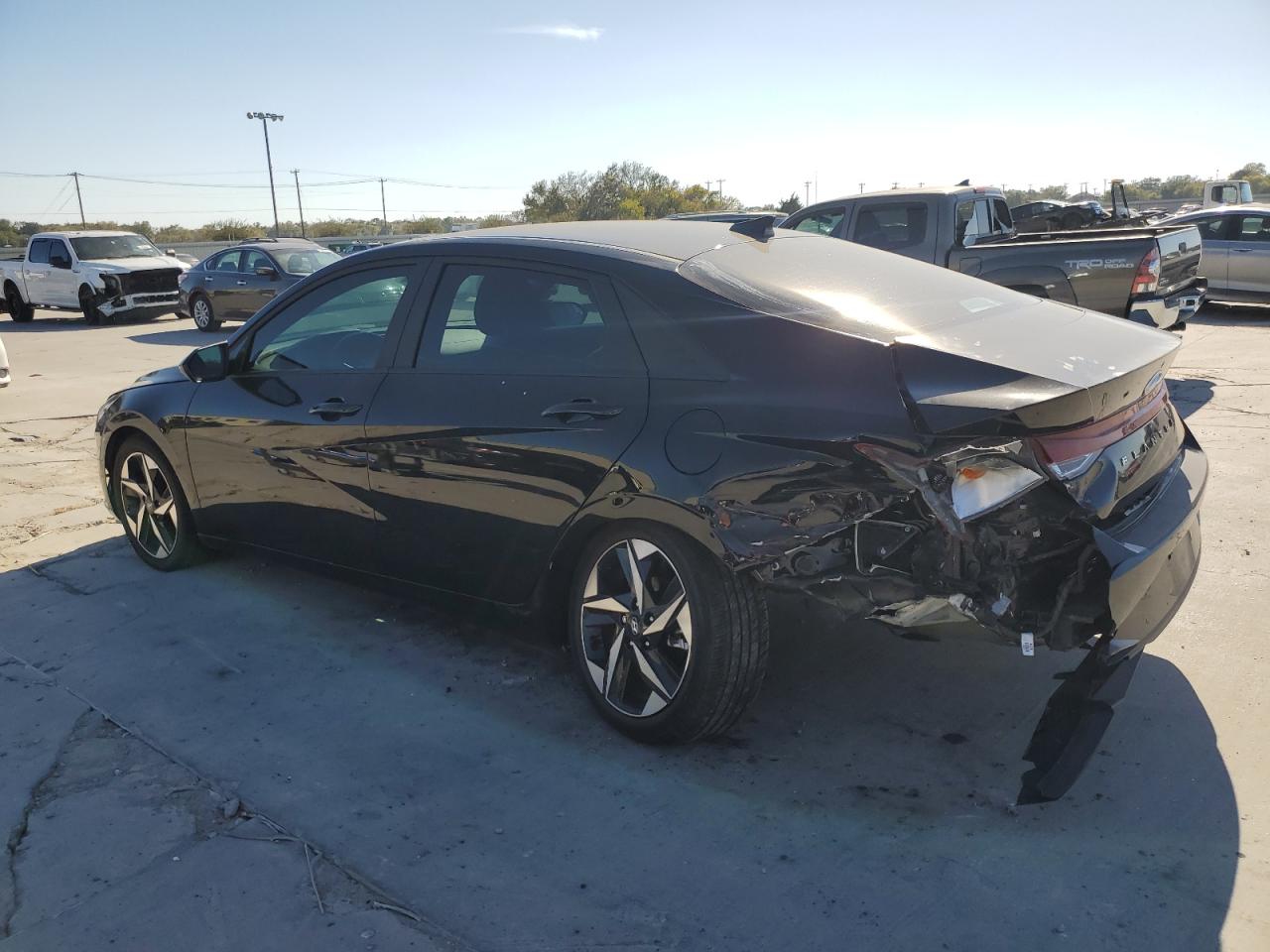 2023 HYUNDAI ELANTRA SEL VIN:KMHLS4AG1PU556892