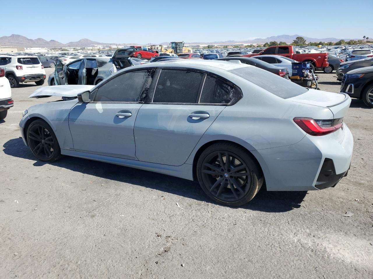 2024 BMW 330I  VIN:3MW69FF09R8E03436