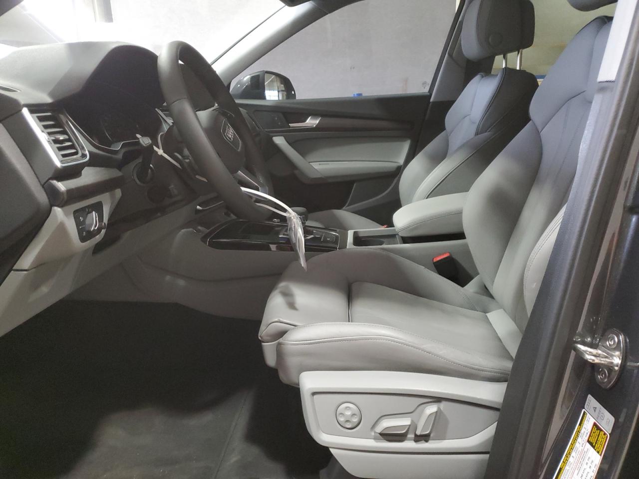 2024 AUDI Q5 PREMIUM 45 VIN:WA1GAAFY2R2070562