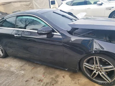 2018 Mercedes-Benz E 220 VIN: