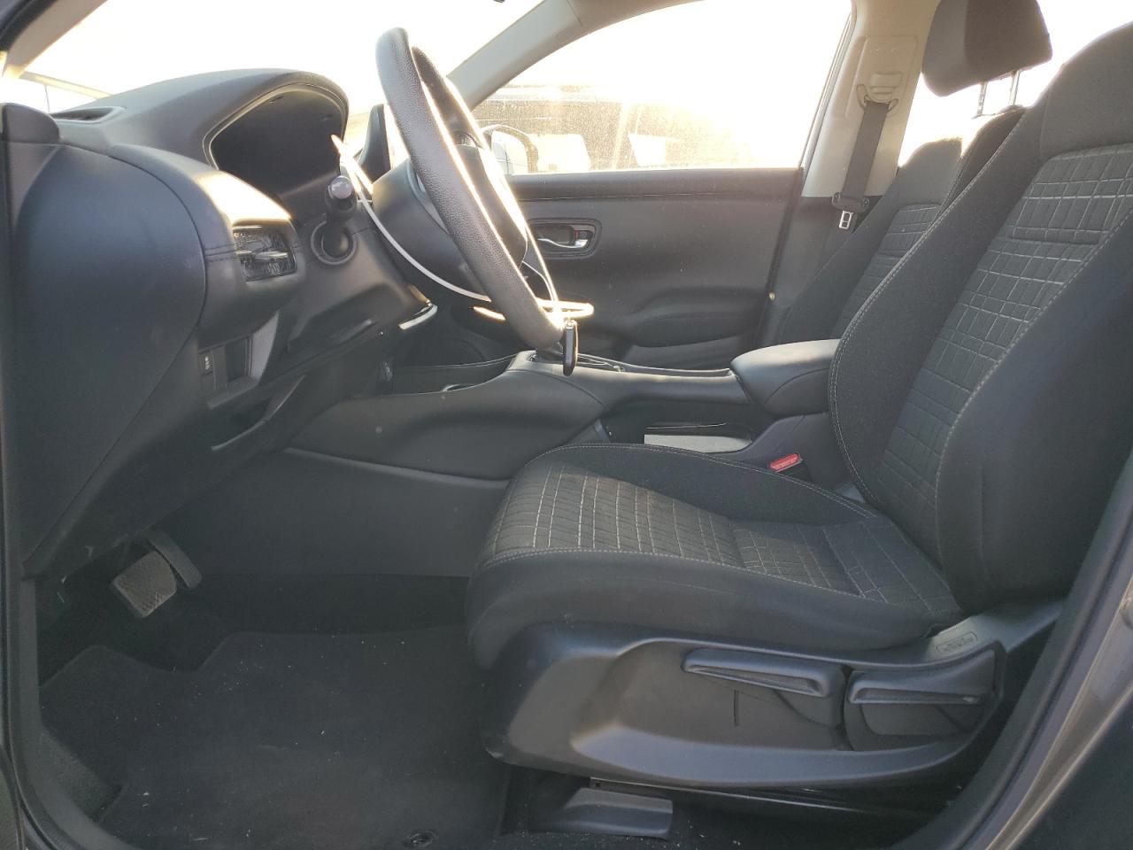 2024 HONDA HR-V LX VIN:3CZRZ1H37RM704458