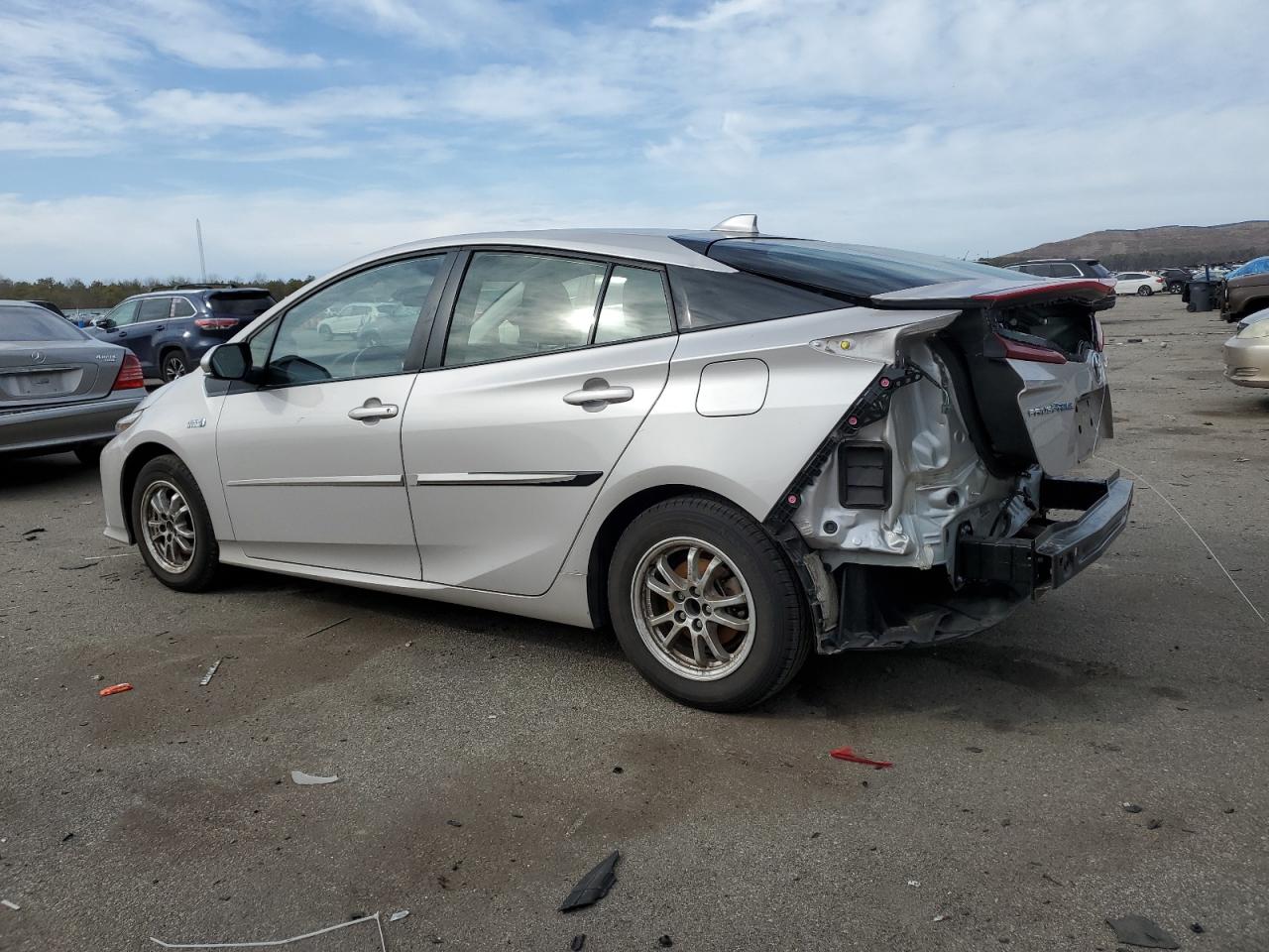 2022 TOYOTA PRIUS PRIME LE VIN:JTDKAMFP5N3206843