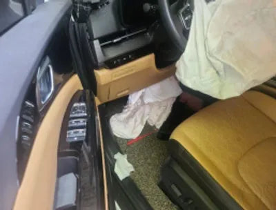 2021 Kia Carnival KNANC81BBMS071197 VIN:KNANC81BBMS071197