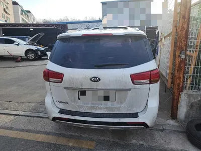 2016 Kia Carnival VIN: