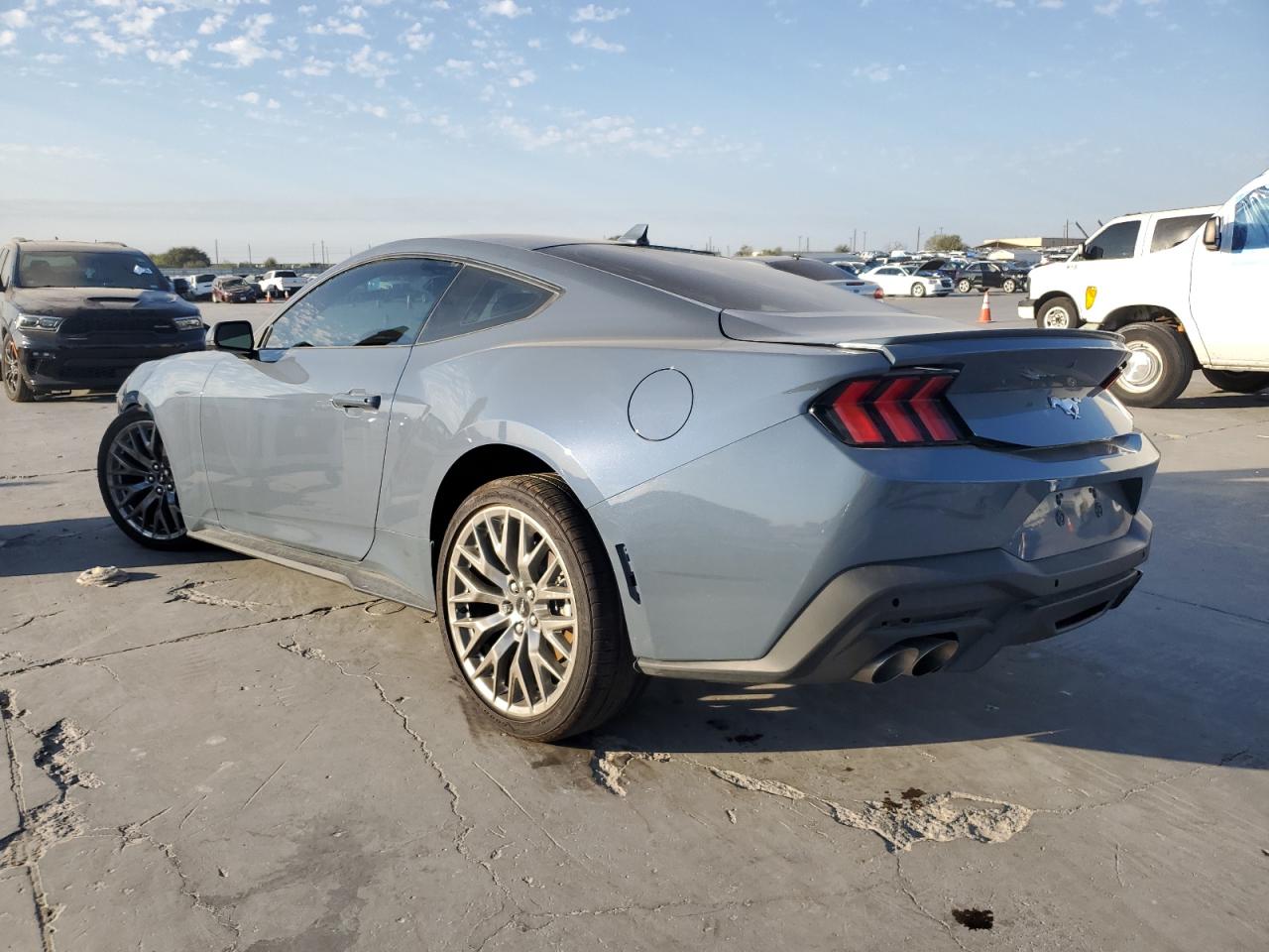 2024 FORD MUSTANG  VIN:1FA6P8TH6R5125578