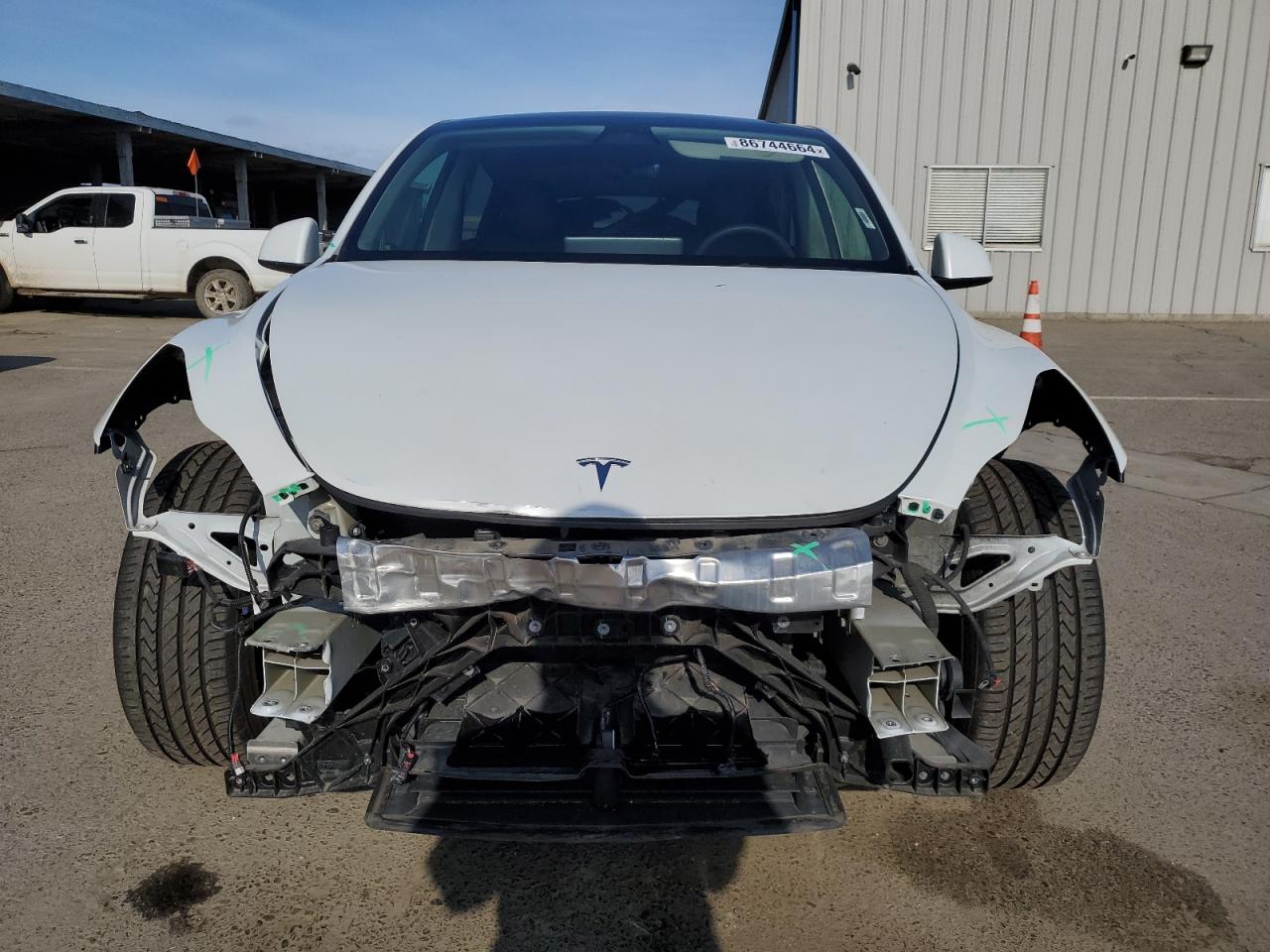2022 TESLA MODEL Y  VIN:7SAYGDEE1NF559238