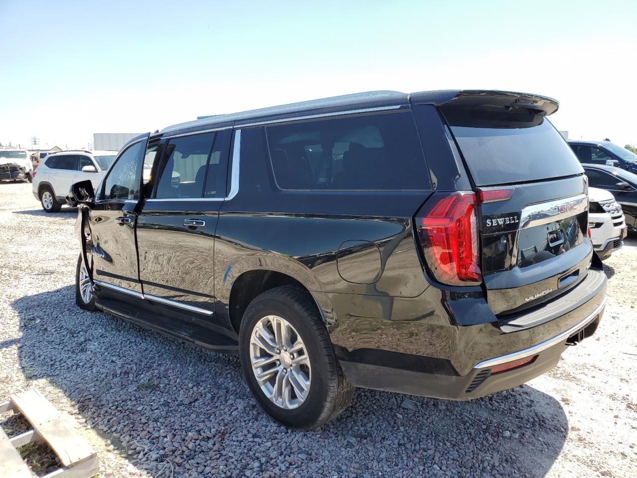 2023 GMC YUKON XL C1500 SLT VIN:1GKS1GKD0PR343710