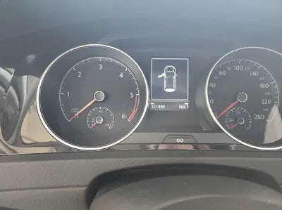 2016 Volkswagen Golf WVWZZZAUZGW147683 VIN:WVWZZZAUZGW147683