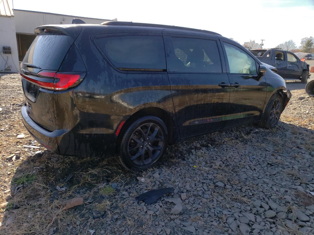 2022 CHRYSLER PACIFICA TOURING L VIN:2C4RC3BG6NR127200