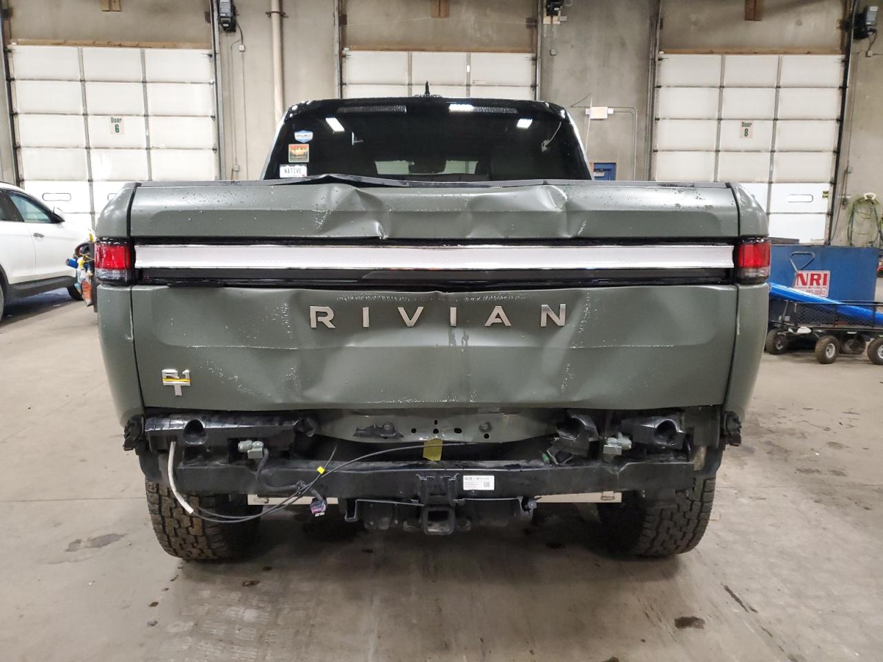 2022 RIVIAN R1T LAUNCH EDITION VIN:7FCTGAAL8NN005071