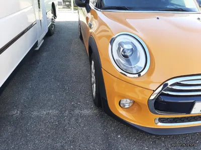 2014 MINI Cooper VIN: