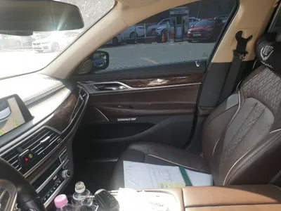 2016 BMW 740 WBA7E4103GGV04921 VIN:WBA7E4103GGV04921