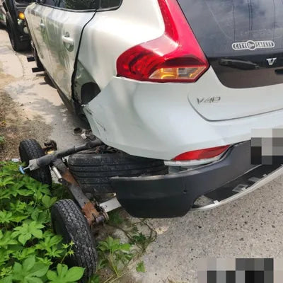 2016 Volvo V40 VIN: