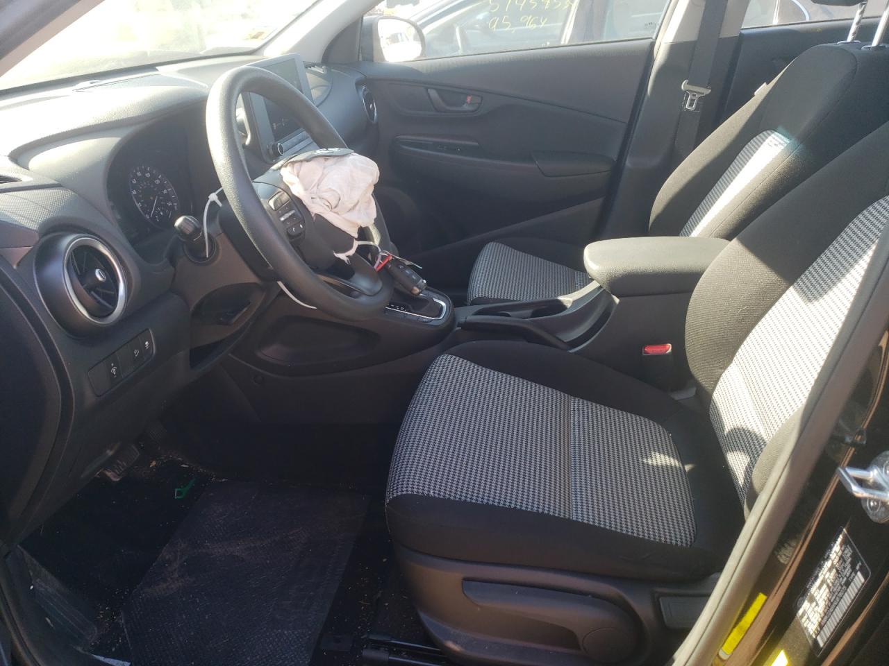 2022 HYUNDAI KONA SEL VIN:KM8K22ABXNU878075