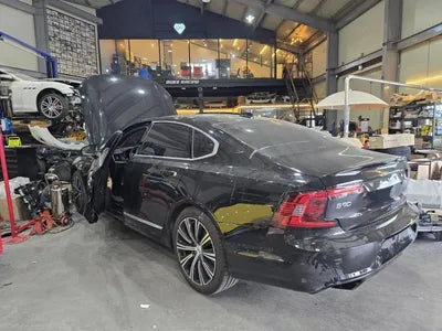 2021 Volvo S90 VIN:
