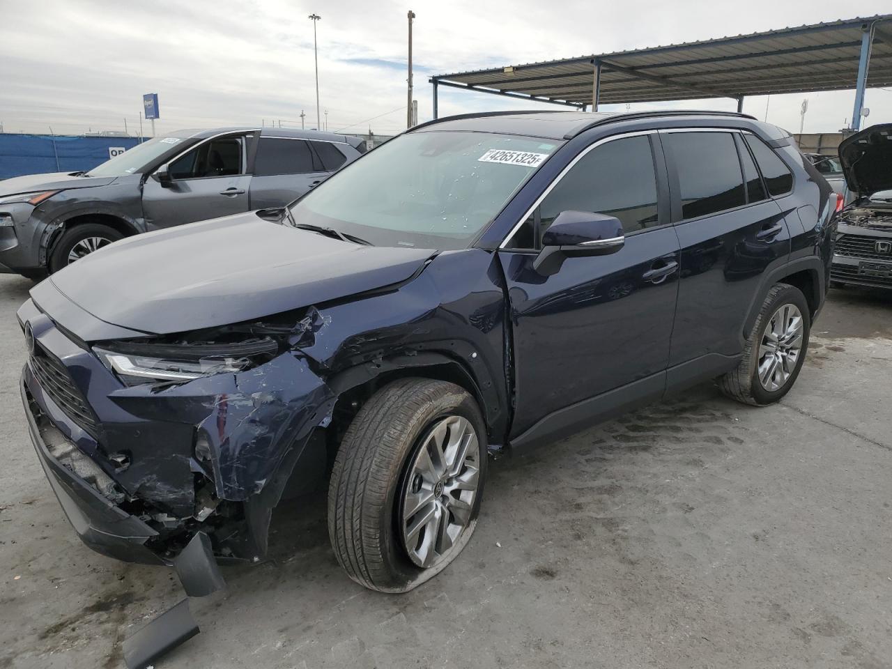 2024 TOYOTA RAV4 XLE PREMIUM VIN:2T3A1RFV8RW417111