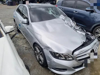 2015 Mercedes-Benz E 250 WDDHF9HB8FB105996 VIN:WDDHF9HB8FB105996