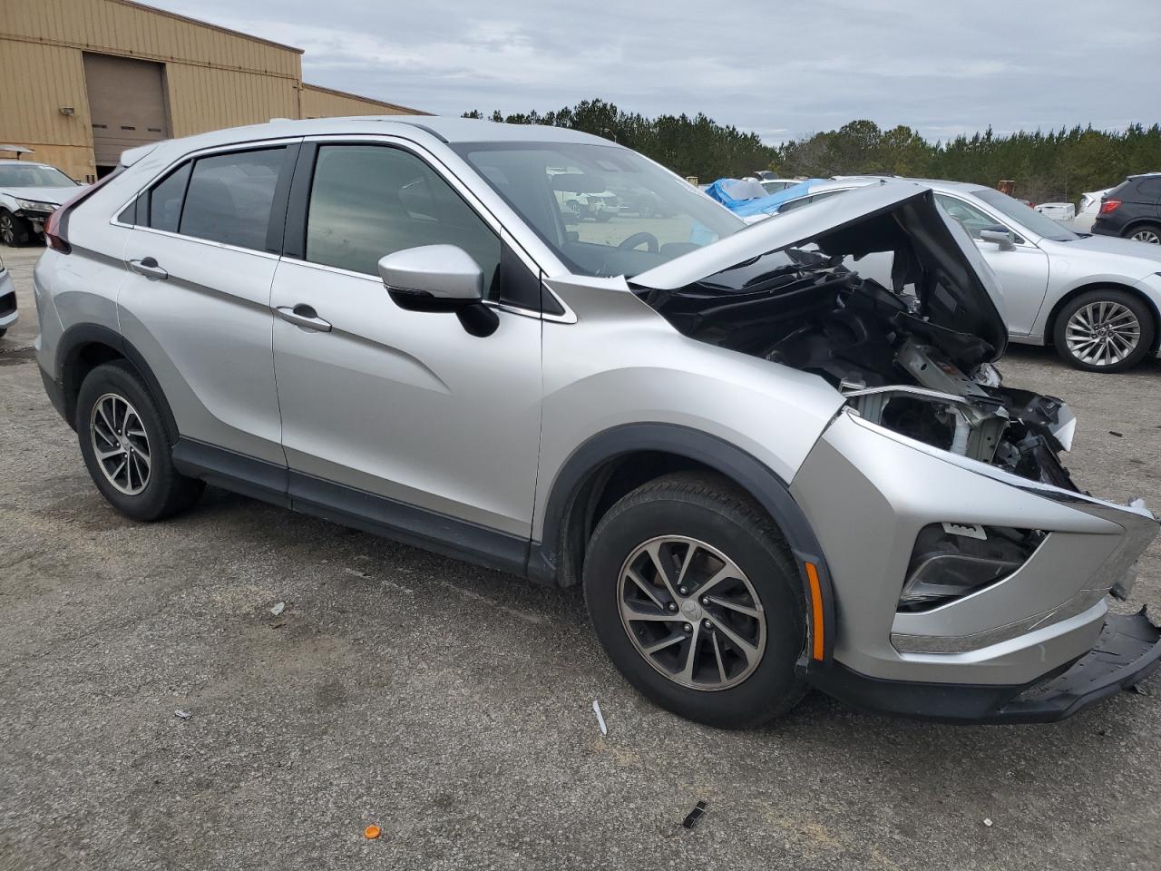 2022 MITSUBISHI ECLIPSE CROSS ES VIN:JA4ATUAA5NZ012703