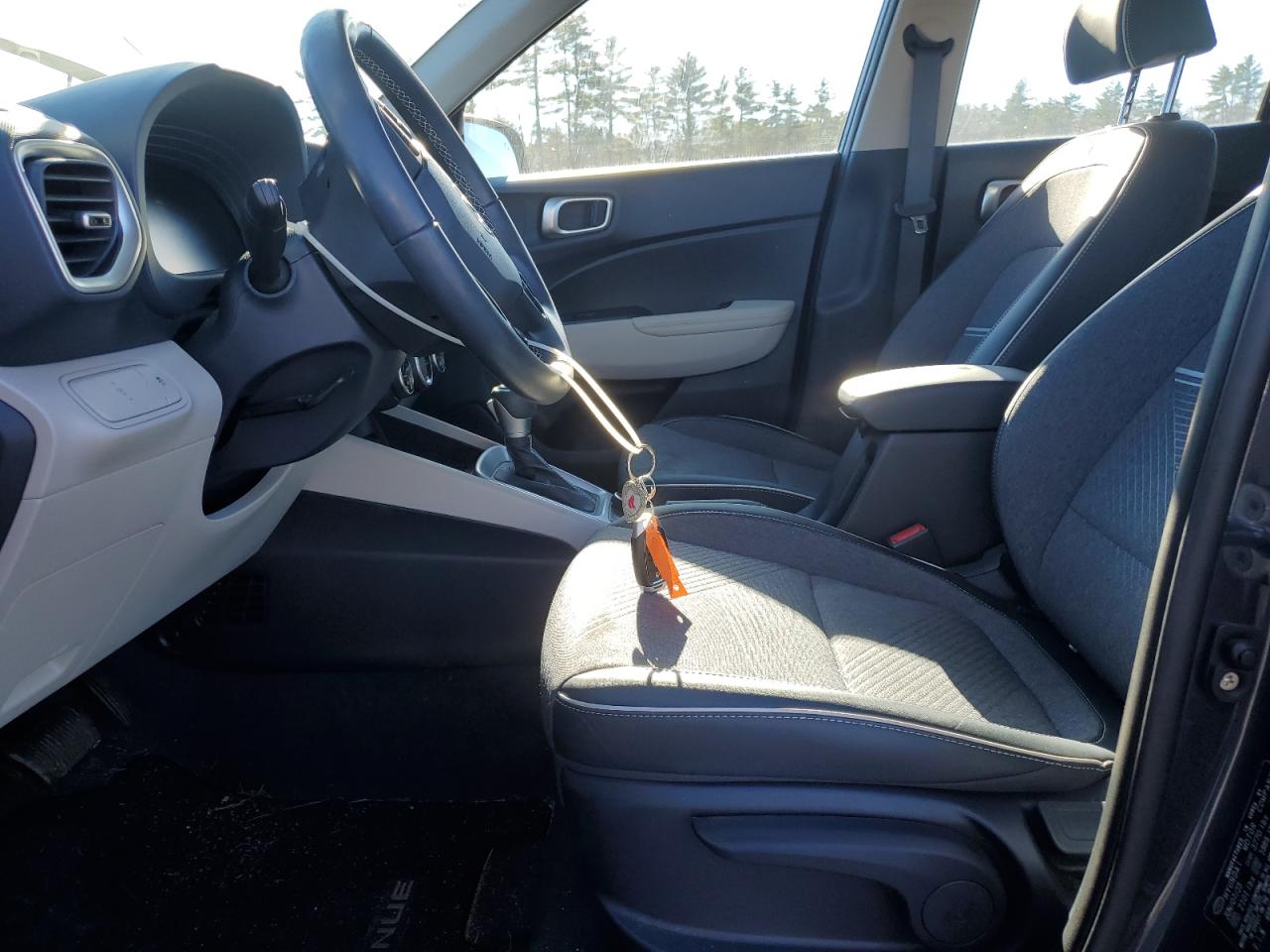 2023 HYUNDAI VENUE SEL VIN:KMHRC8A38PU267584