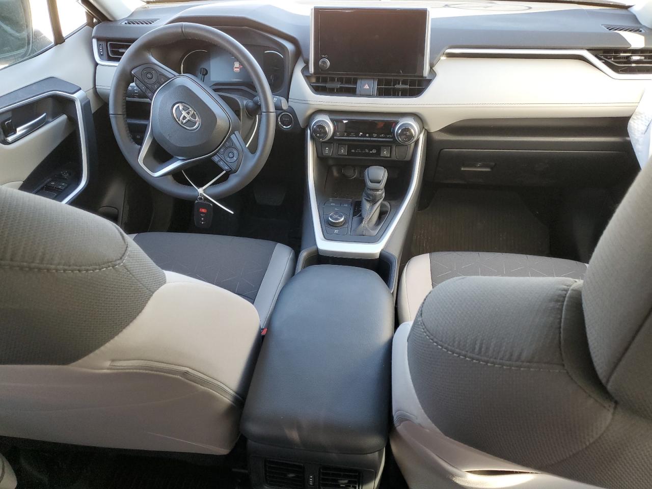 2023 TOYOTA RAV4 XLE VIN:4T3RWRFVXPU100061