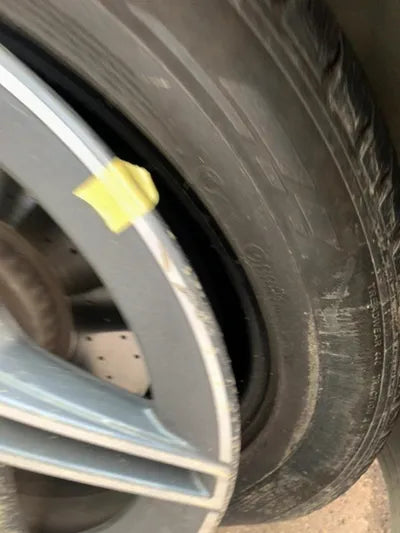 2020 Mercedes-Benz GLC 300 VIN: