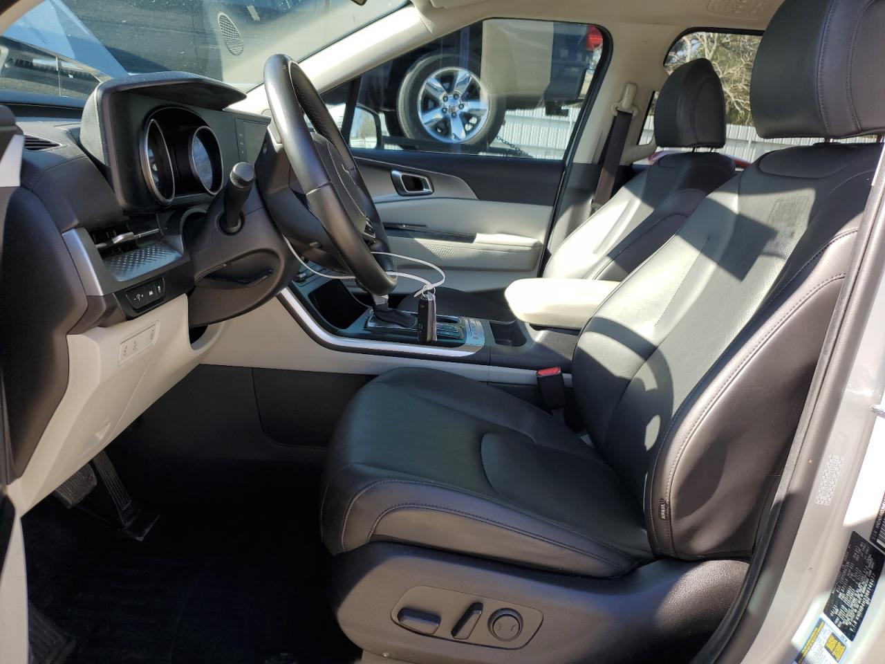 2022 KIA CARNIVAL LX VIN:KNDNB4H33N6146077