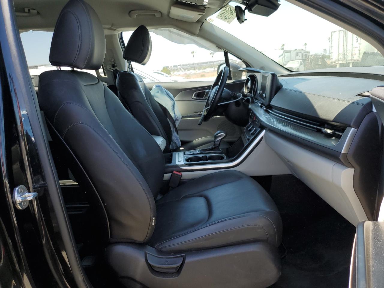 2022 KIA CARNIVAL LX VIN:KNDNB4H3XN6123959