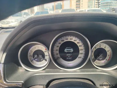 2016 Mercedes-Benz E 200 WDDHF3EB3GB176073 VIN:WDDHF3EB3GB176073