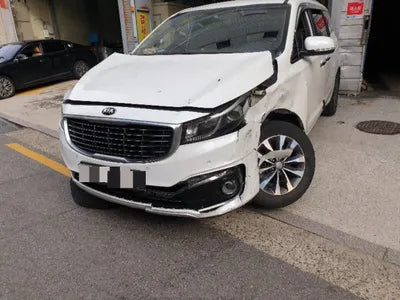 2015 Kia Carnival VIN: