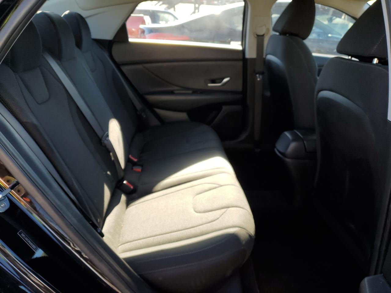 2022 HYUNDAI ELANTRA SE VIN:5NPLL4AG9NH063051