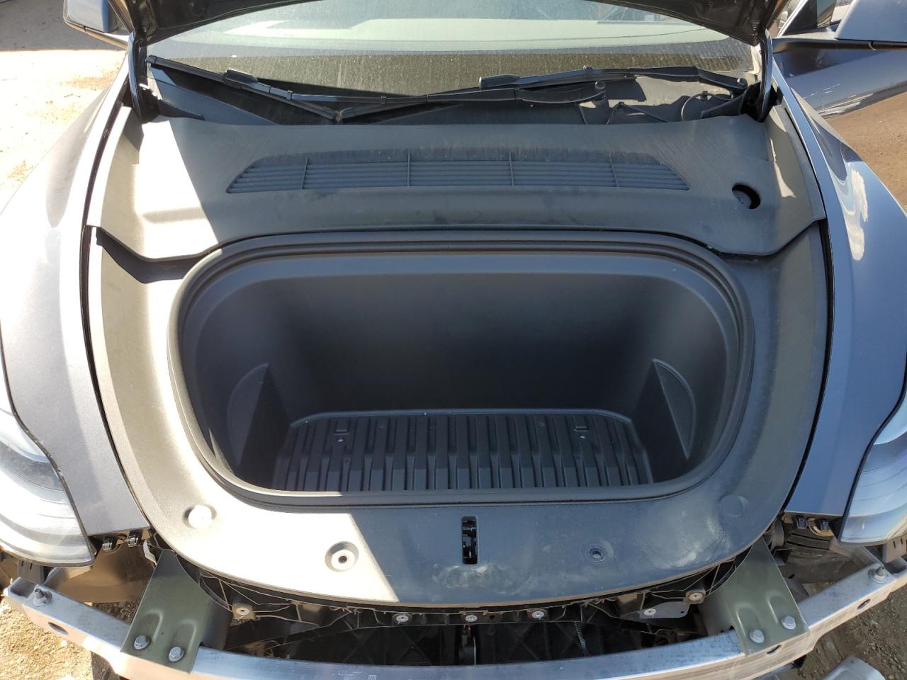 2023 TESLA MODEL Y  VIN:7SAYGDEE5PF848822