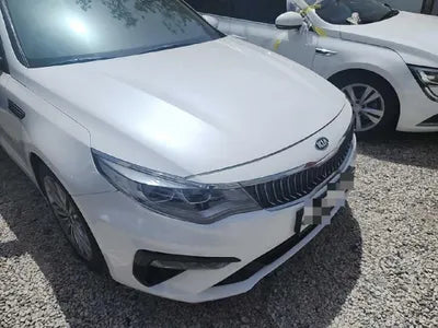 2018 Kia K5 VIN: