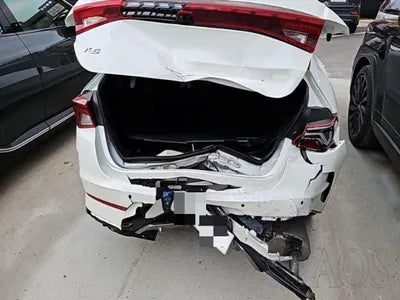 2021 Kia K5 KNAG6412BMA105576 VIN:KNAG6412BMA105576