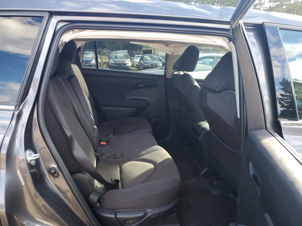 2022 TOYOTA HIGHLANDER L VIN:5TDBZRBH0NS243365