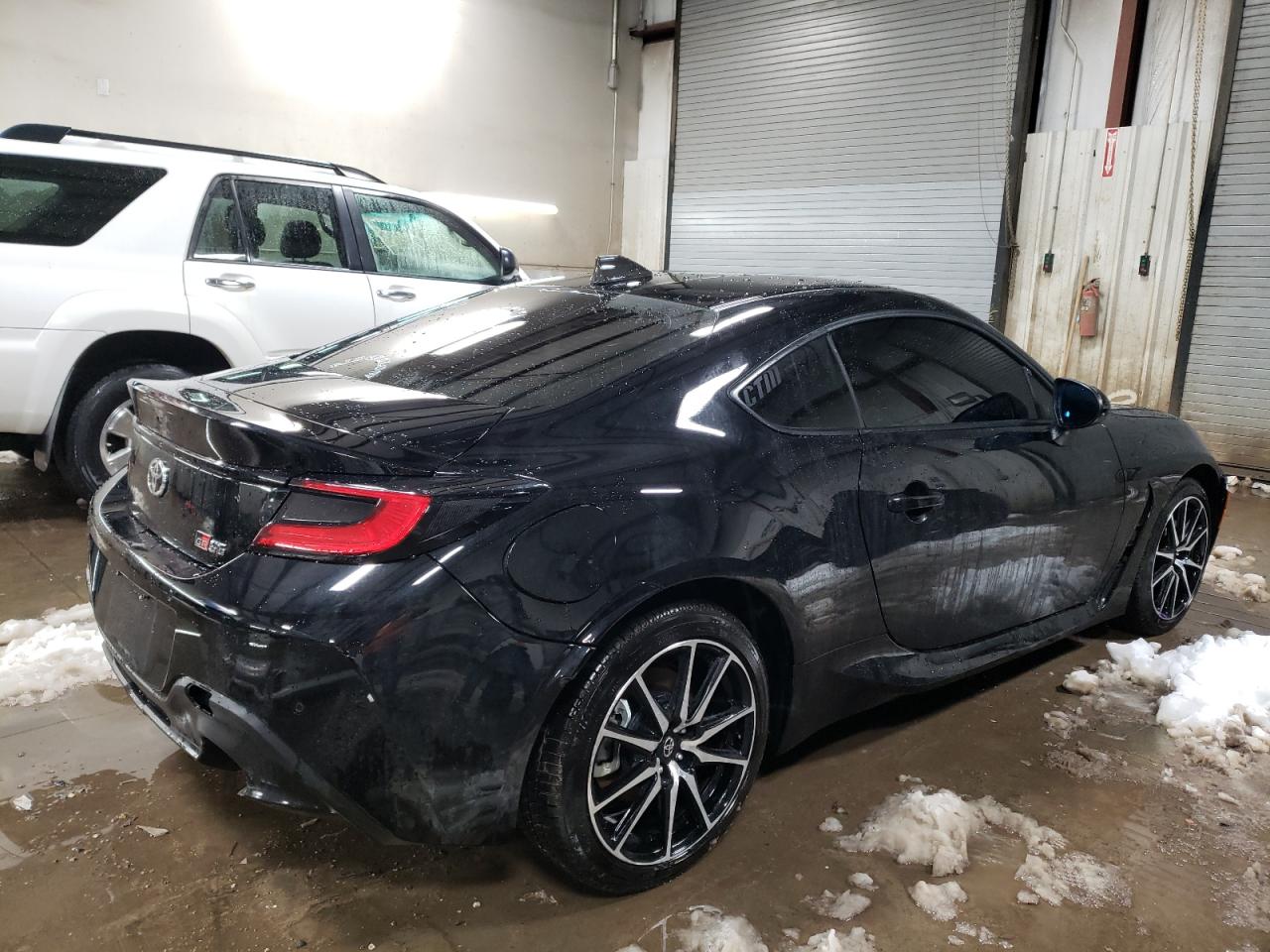 2023 TOYOTA GR 86  VIN:JF1ZNBC19P8754783