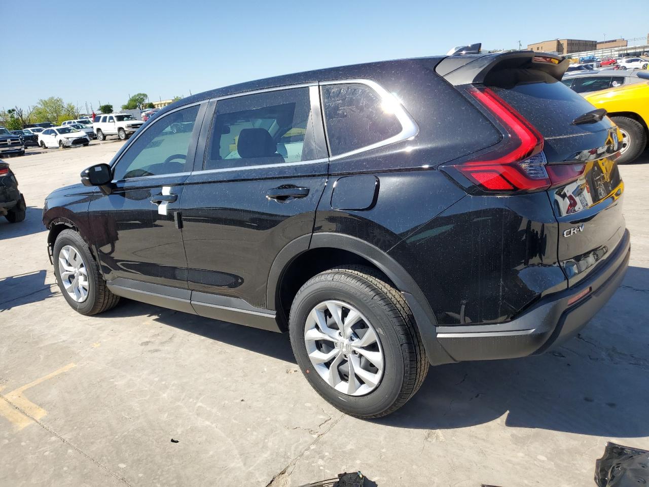 2024 HONDA CR-V LX VIN:2HKRS4H29RH414103