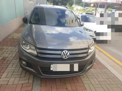 2014 Volkswagen Tiguan VIN: