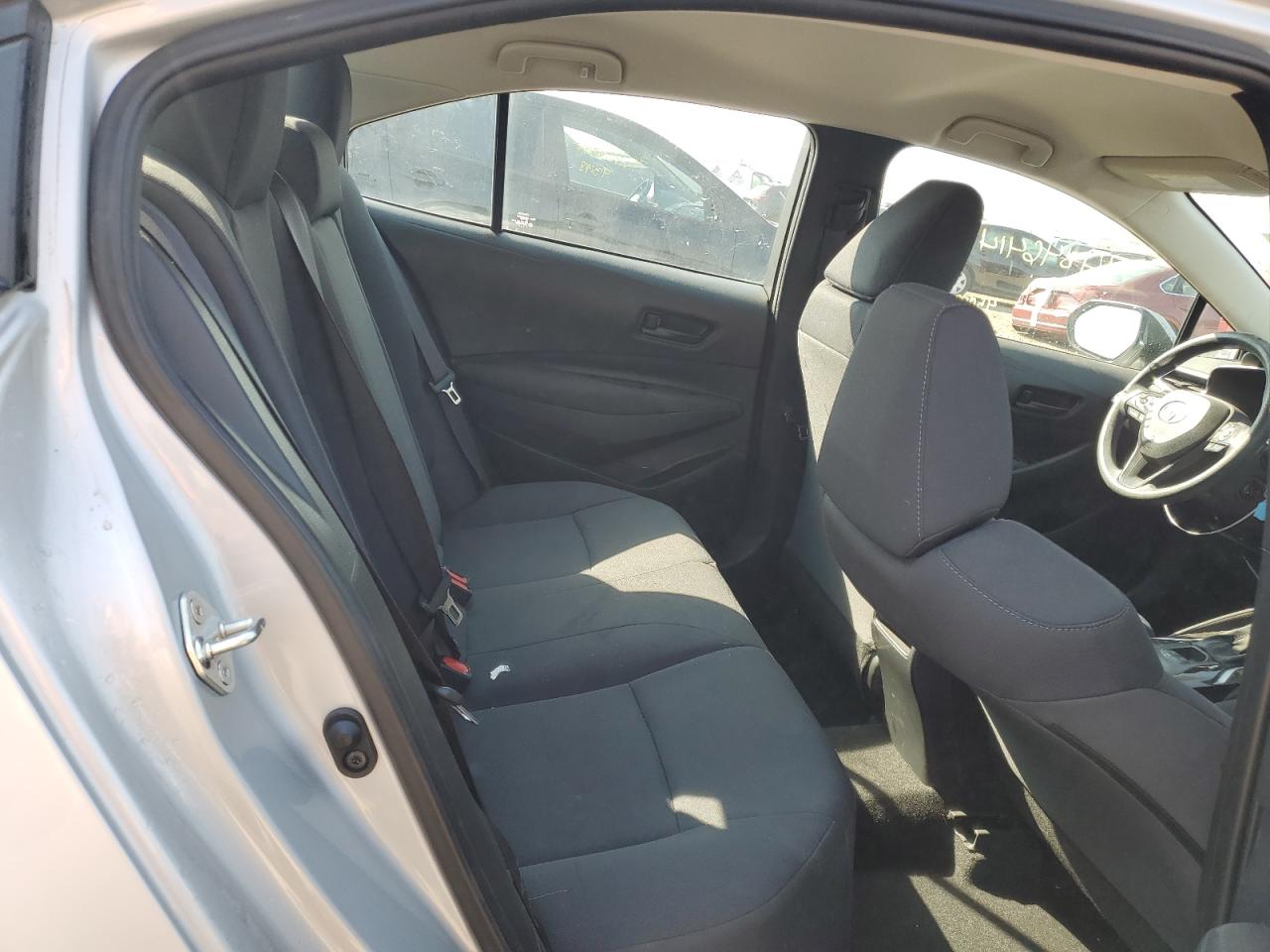 2022 TOYOTA COROLLA LE VIN:5YFEPMAEXNP305165