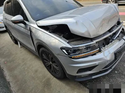 2020 Volkswagen Tiguan VIN: