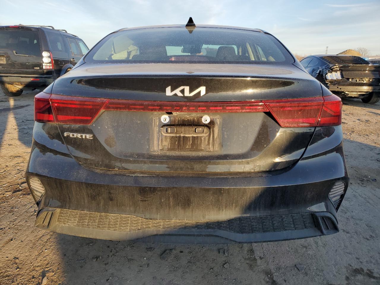 2023 KIA FORTE LX VIN:3KPF24AD4PE573238
