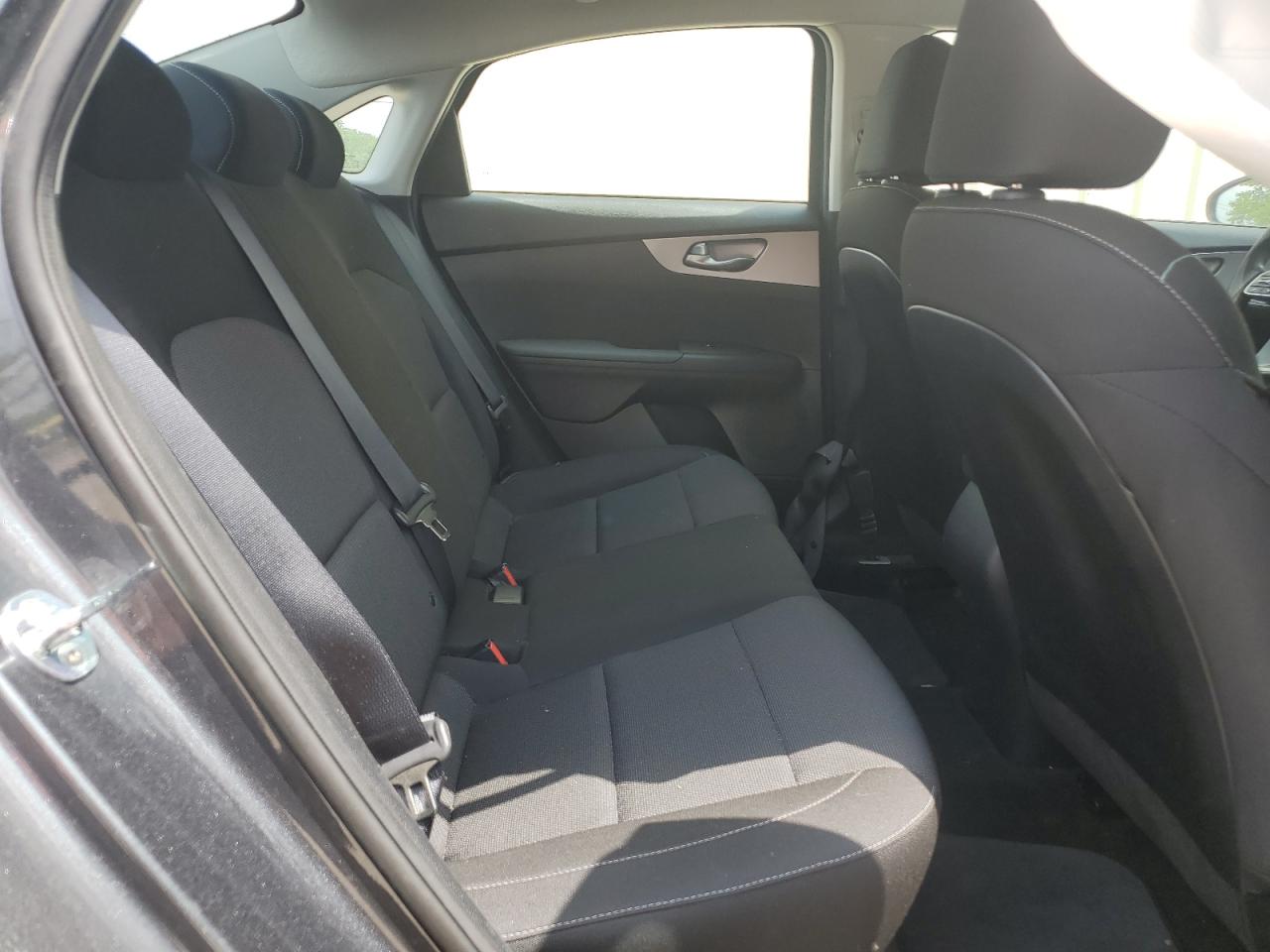 2022 KIA FORTE FE VIN:3KPF24ADXNE463694
